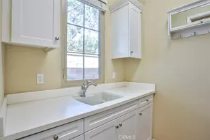 82 Field Poppy, Irvine, CA 92620 - Photo 37