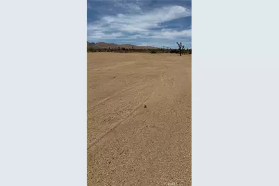 27824 27826 Clark Road, Apple Valley, CA 92308 - Photo 9