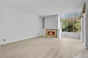 24 Scripps Aisle, Irvine, CA 92612 - Photo 5
