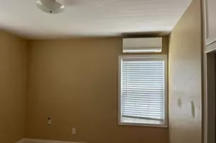 147 S Bleakwood Ave, East Los Angeles, CA 90022 - Photo 23