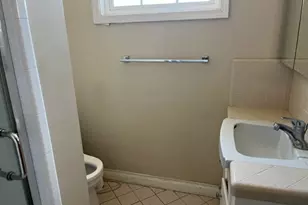 147 S Bleakwood Ave, East Los Angeles, CA 90022 - Photo 9