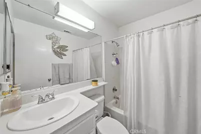 14161 Surrey Court, Victorville, CA 92394 - Photo 9