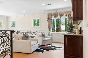 553 Woodward Blvd, Pasadena, CA 91107 - Photo 31