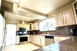 1539 N Roosevelt, Pasadena, CA 91104 - Photo 3