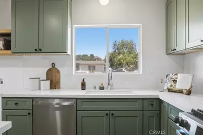 8552 Jumilla Avenue, Winnetka, CA 91306 - Photo 13