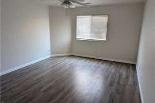 12422 Cricket Ln, Victorville, CA 92392 - Photo 11