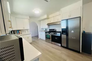 556 W Campus View, Riverside, CA 92507 - Photo 7
