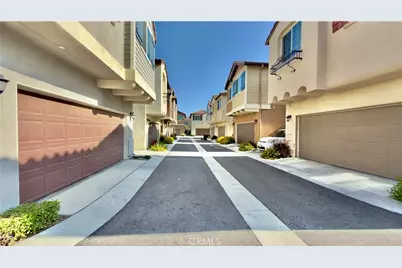 14601 Del Playa, Panorama City, CA 91402 - Photo 33