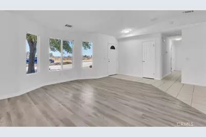 11183 Merino Avenue, Apple Valley, CA 92308 - Photo 5