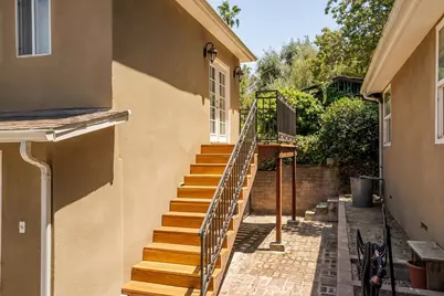 5053 College View Avenue, Los Angeles, CA 90041 - Photo 35