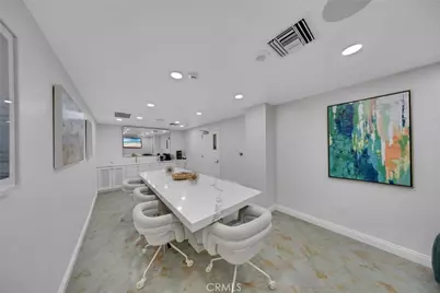 10520 Wilshire Blvd #902, Los Angeles, CA 90024 - Photo 25