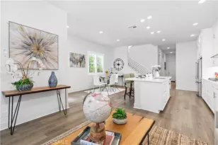 121 Novel, Irvine, CA 92618 - Photo 7