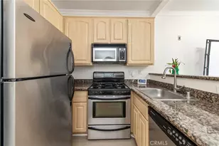 300 N El Molino, Pasadena, CA 91101 - Photo 7