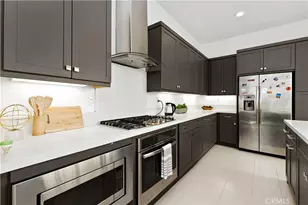 129 Terrapin, Irvine, CA 92618 - Photo 3