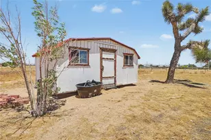13451 Sonora Rd, Phelan, CA 92371 - Photo 27