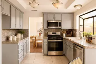 10905 Manchester St, Rancho Cucamonga, CA 91701 - Photo 3