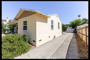 1498 E Topeka, Pasadena, CA 91104 - Photo 15