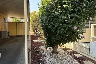 840 E Foothill, Azusa, CA 91702 - Photo 31