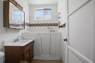 6001 Jellico Ave, Encino, CA 91316 - Photo 11