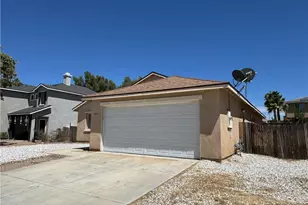 13579 Winewood, Victorville, CA 92392 - Photo 3