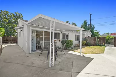 151 E Wistaria, Arcadia, CA 91006 - Photo 37