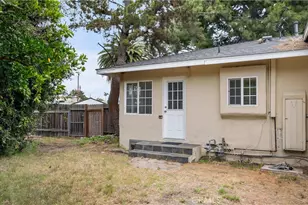 10207 Camarillo St, Toluca Lake, CA 91602 - Photo 41