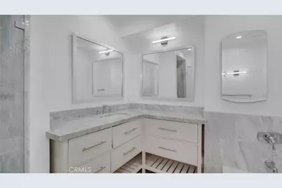 10207 Camarillo Street, Toluca Lake, CA 91602 - Photo 37