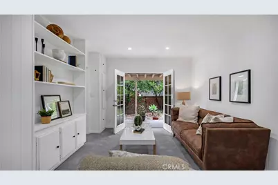 10207 Camarillo Street, Toluca Lake, CA 91602 - Photo 27