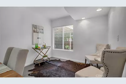 10207 Camarillo Street, Toluca Lake, CA 91602 - Photo 11