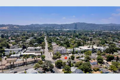 10207 Camarillo Street, Toluca Lake, CA 91602 - Photo 49