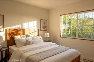 1966 Sunny Heights Dr, Los Angeles, CA 90065 - Photo 15
