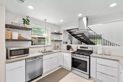 2116 S Cloverdale, Los Angeles, CA 90016 - Photo 11