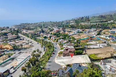 16625 Marquez Terrace, Pacific Palisades, CA 90272 - Photo 7