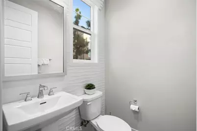 138 Biome, Irvine, CA 92618 - Photo 15