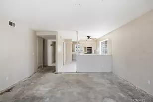 28234 Enderly St, Canyon Country, CA 91351 - Photo 3