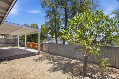 28234 Enderly Street, Canyon Country, CA 91351 - Photo 13