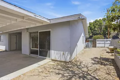28234 Enderly Street, Canyon Country, CA 91351 - Photo 19