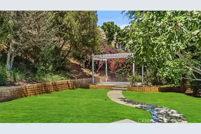 1290 N Mosswood Dr, Anaheim, CA 92807 - Photo 23