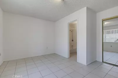 21802 Elaine, Hawaiian Gardens, CA 90716 - Photo 11