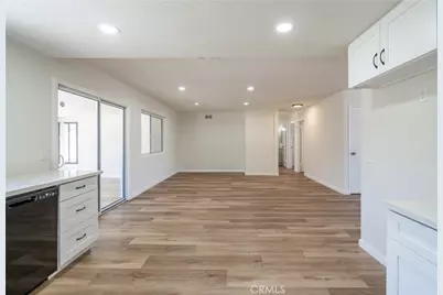 1460 N Towne, Claremont, CA 91711 - Photo 19