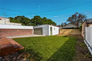 2065 W 65th, Los Angeles, CA 90047 - Photo 31