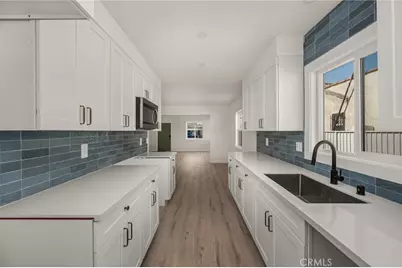 2065 W 65th, Los Angeles, CA 90047 - Photo 17