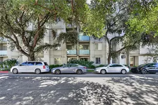 160 S Hudson Ave, Pasadena, CA 91101 - Photo 3