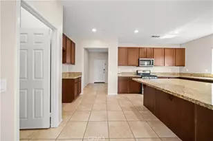 36564 Gallery Ln, Beaumont, CA 92223 - Photo 7