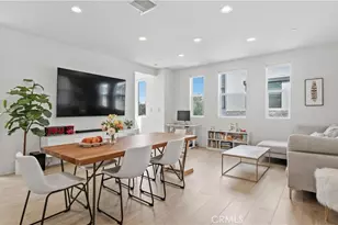 143 Fable, Irvine, CA 92618 - Photo 5