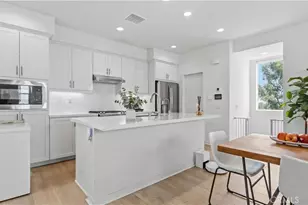 143 Fable, Irvine, CA 92618 - Photo 9