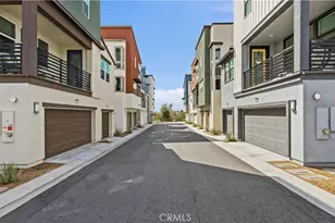 143 Fable, Irvine, CA 92618 - Photo 35