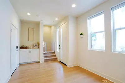 143 Fable, Irvine, CA 92618 - Photo 3
