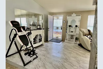 15455 Glenoaks Boulevard #540, Sylmar, CA 91342 - Photo 11