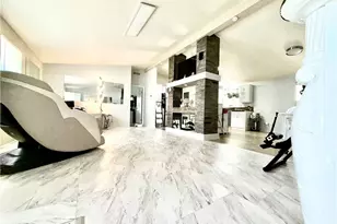 15455 Glenoaks Blvd, Sylmar, CA 91342 - Photo 9